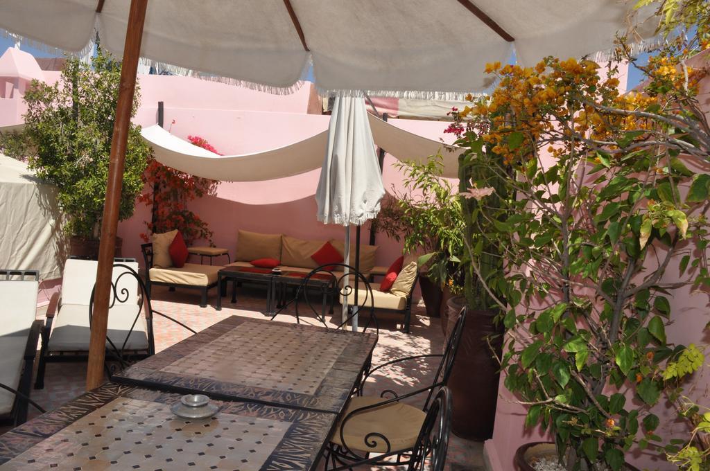 Riad Des Etoiles Marrakesh Exterior photo
