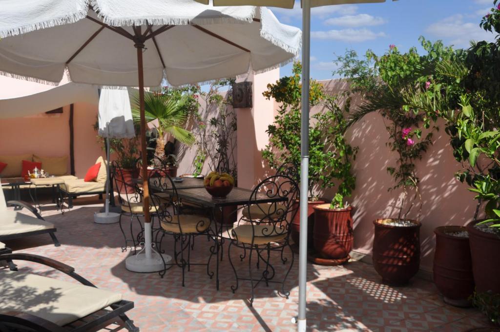 Riad Des Etoiles Marrakesh Exterior photo